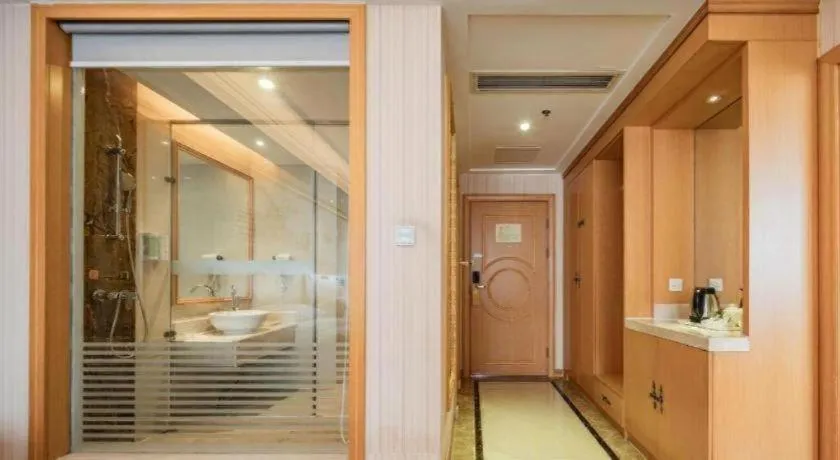 Bed in Vienna Hotel Chengdu Xinfan Furniture City