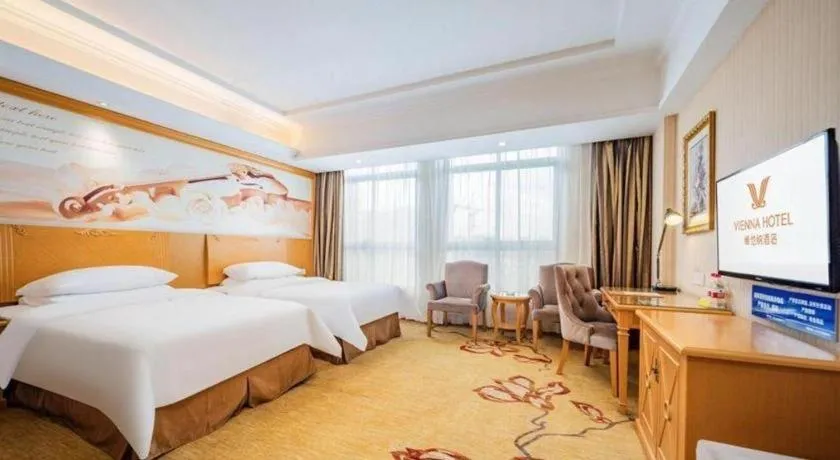 Bed in Vienna Hotel Chengdu Xinfan Furniture City