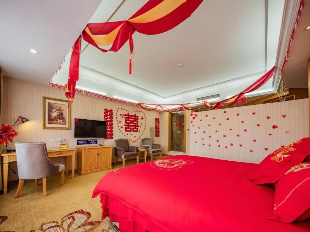 Bed in Vienna Hotel Chengdu Xinfan Furniture City