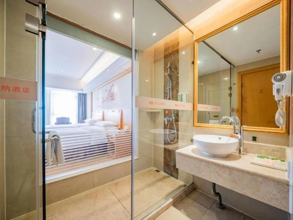 Bed in Vienna Hotel Chengdu Xinfan Furniture City