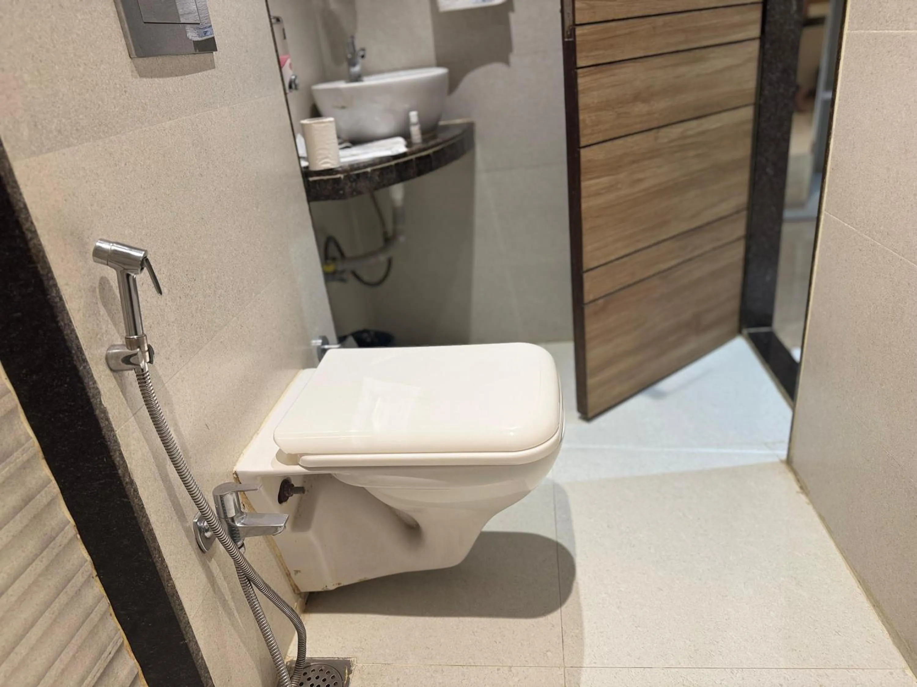 Bathroom in Hotel Pacific Residency