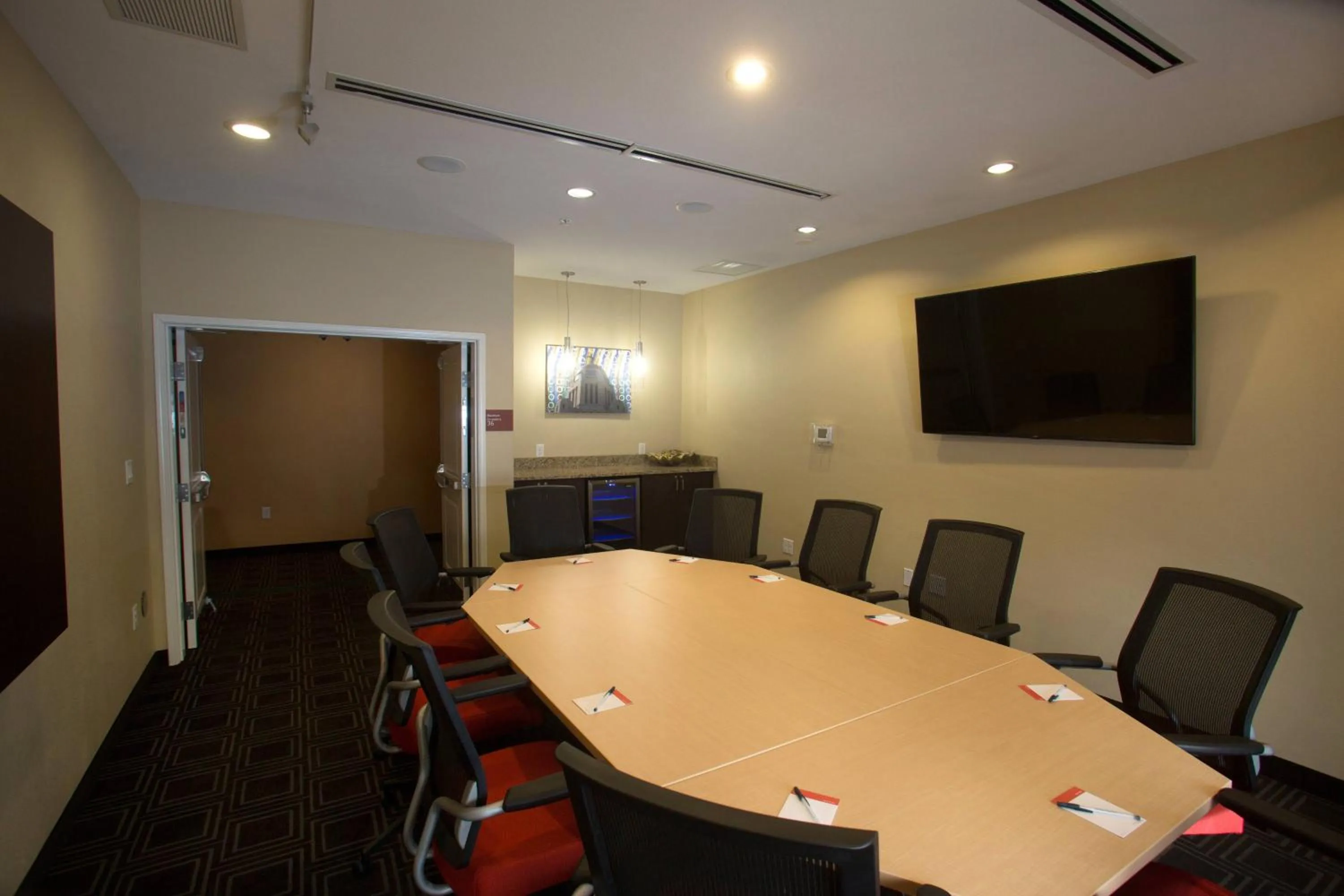 Meeting/conference room in TownePlace Suites by Marriott Lincoln North