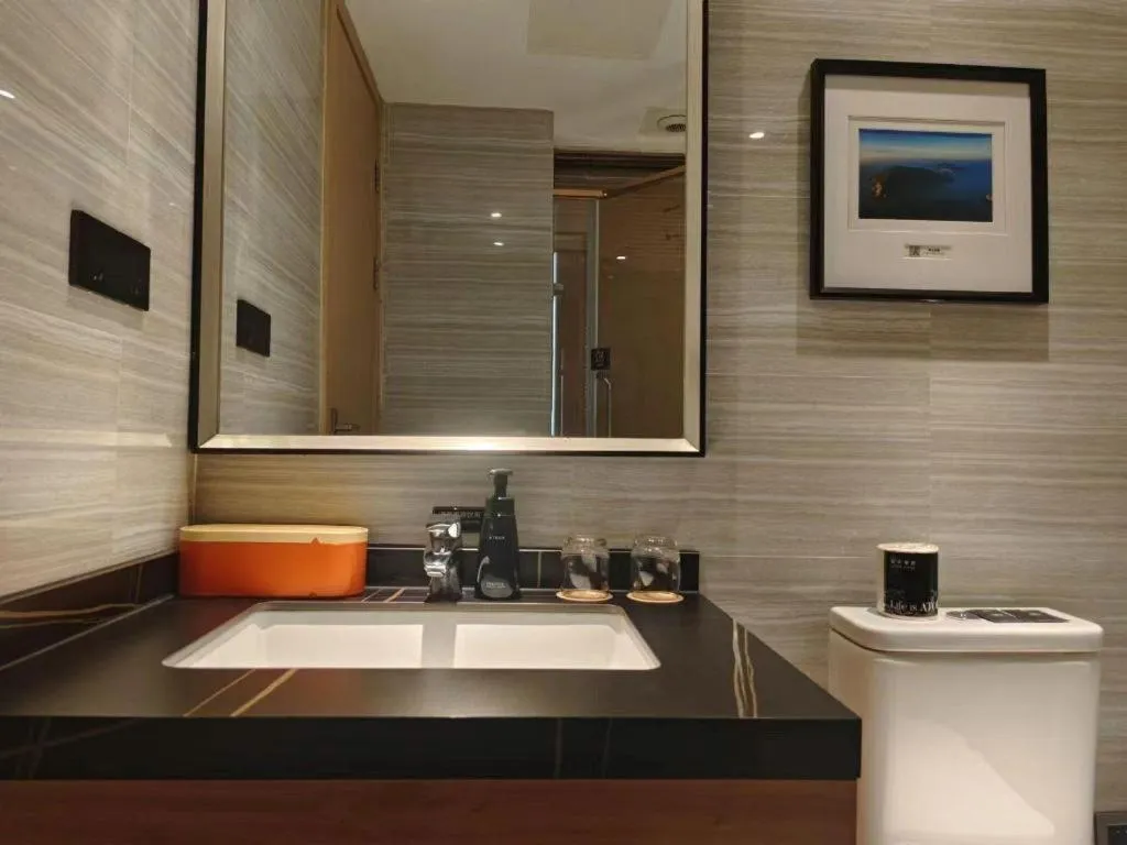 Atour Hotel Xiamen City Government Dongdu Passenger Transport Terminal