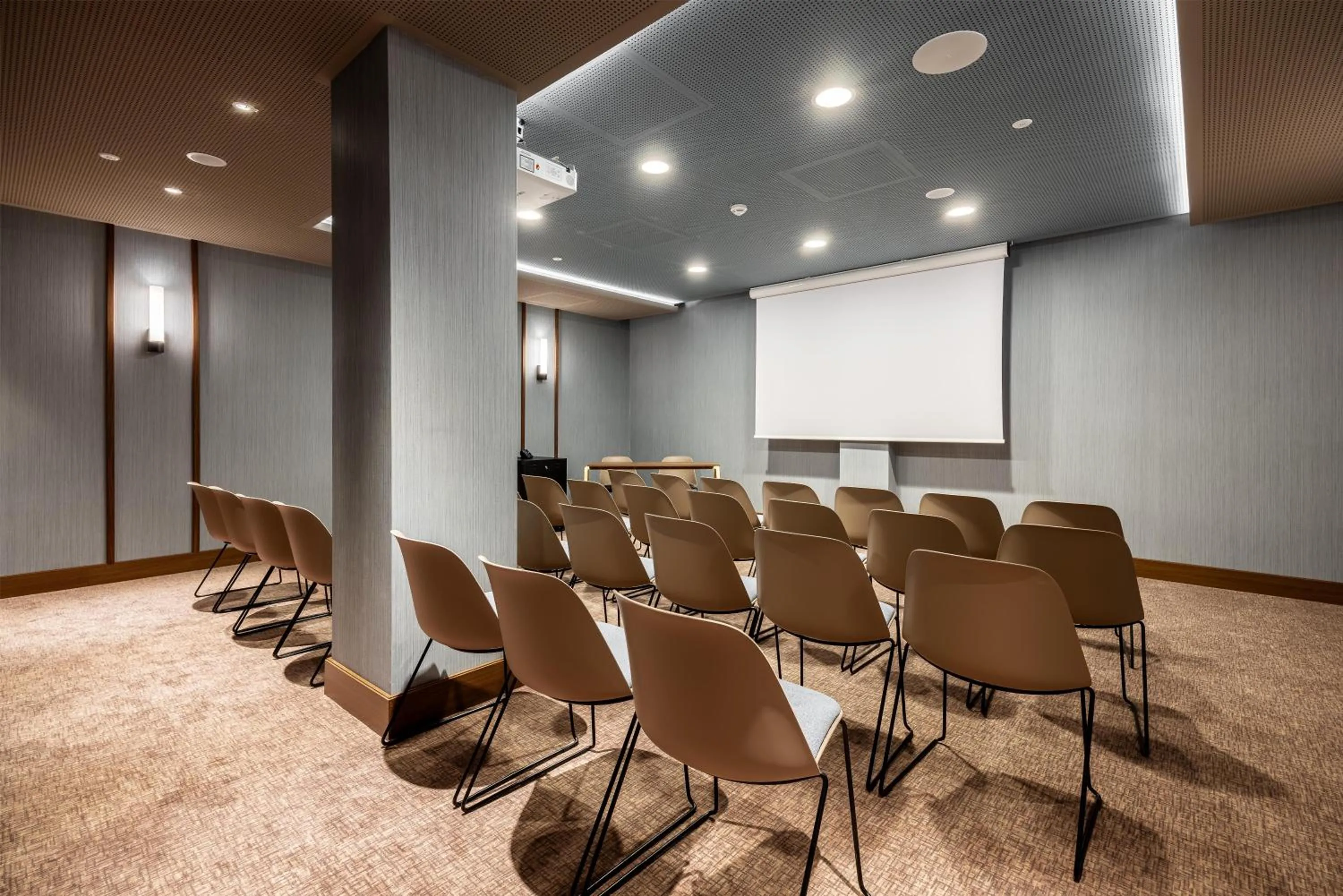 Meeting/conference room in Radisson Blu Hotel, Florence