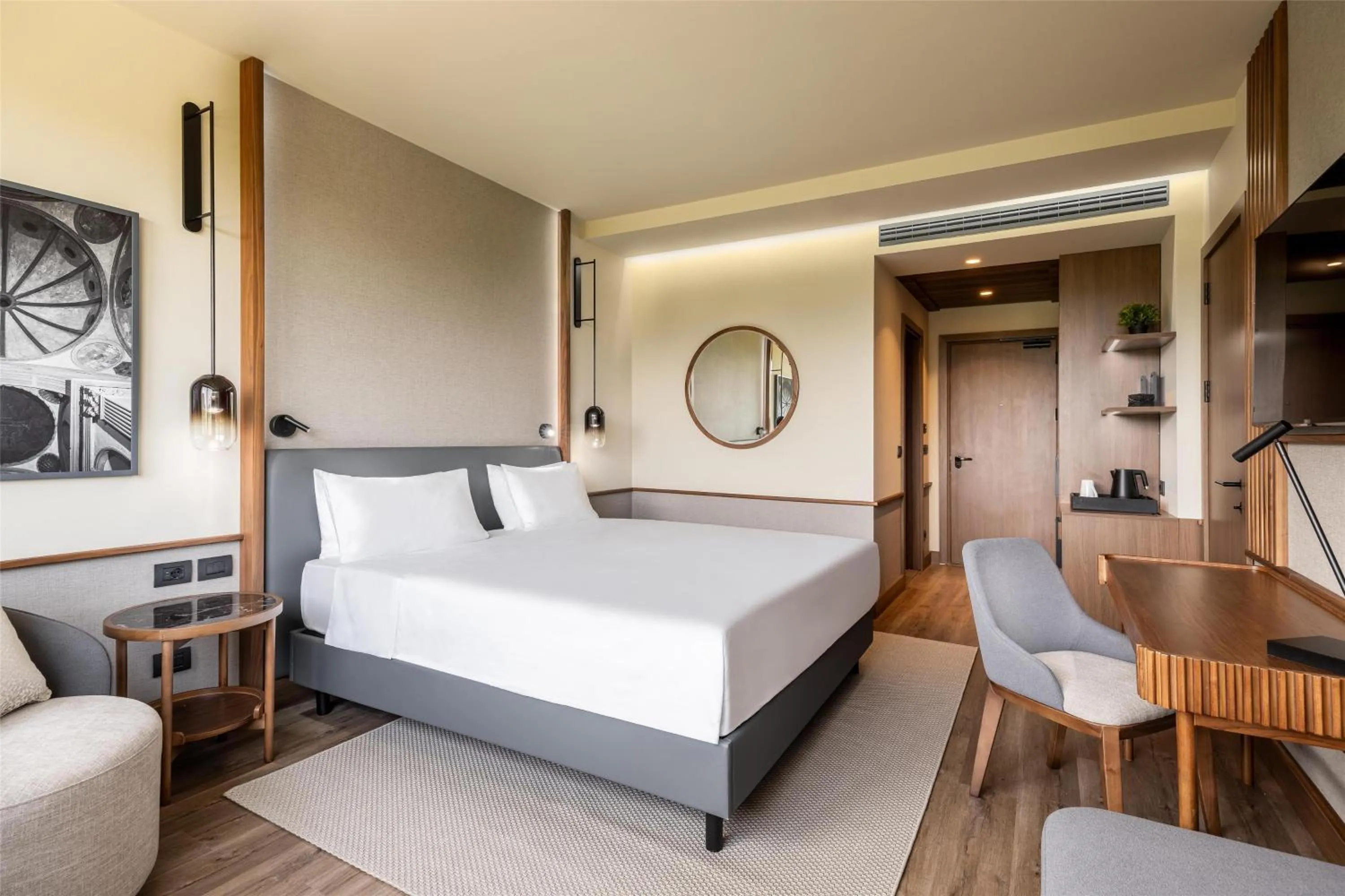 Bedroom, Bed in Radisson Blu Hotel, Florence