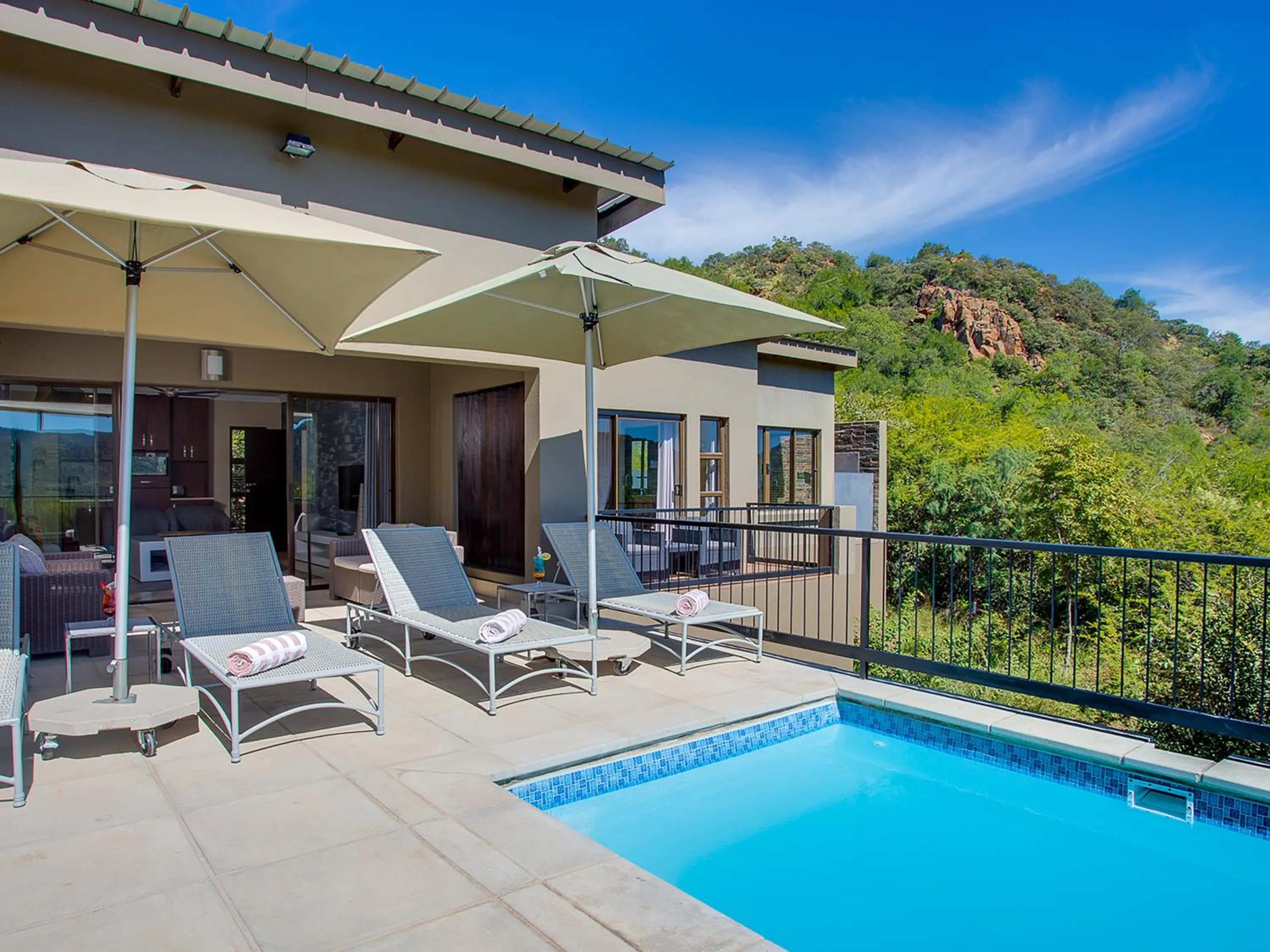 Pool view in Shepherds Tree Game Reserve
