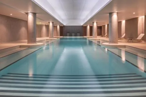 Radisson Blu CDG Airport Terminal Hotel, Paris