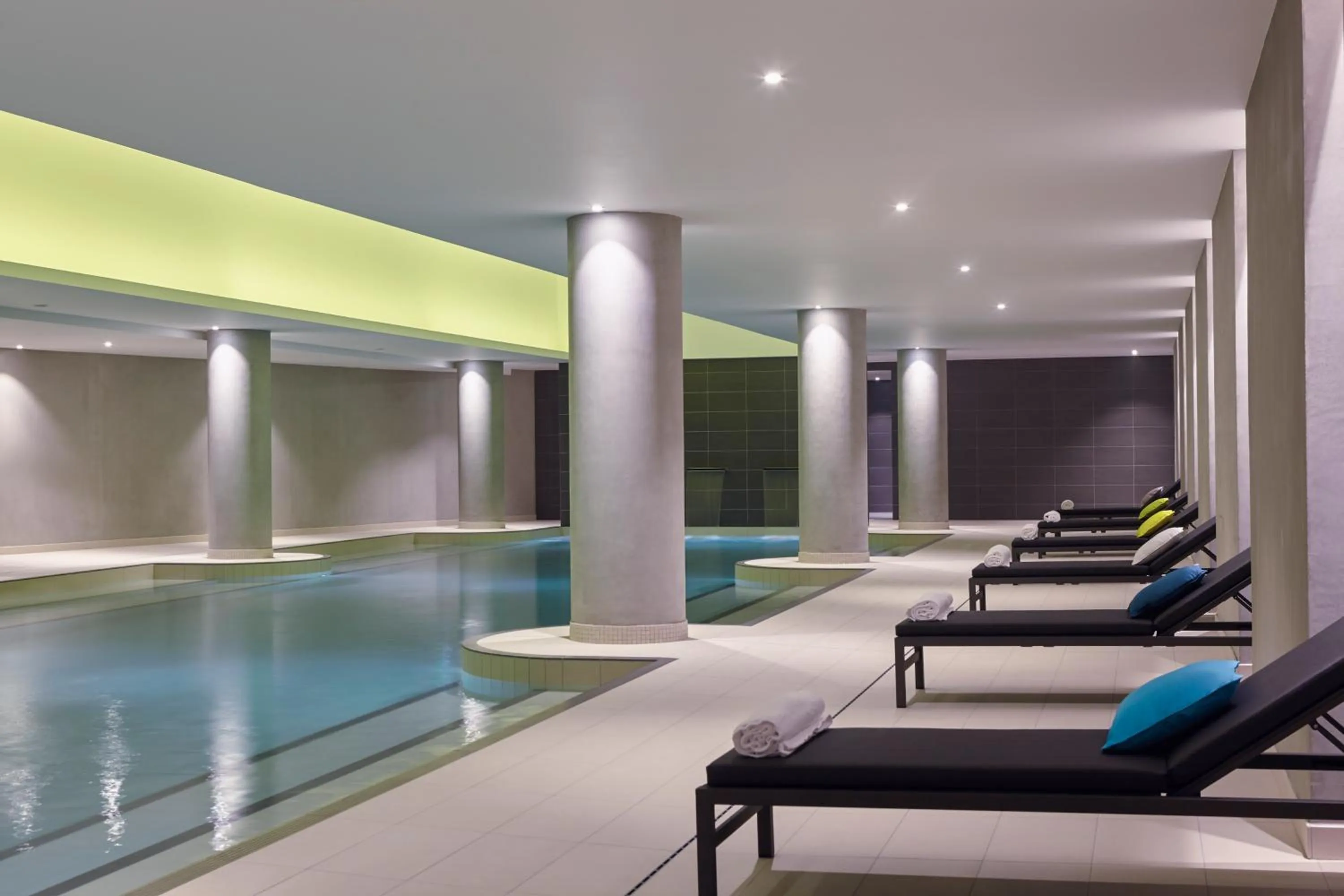 Swimming pool in Pullman Paris Roissy Cdg Airport