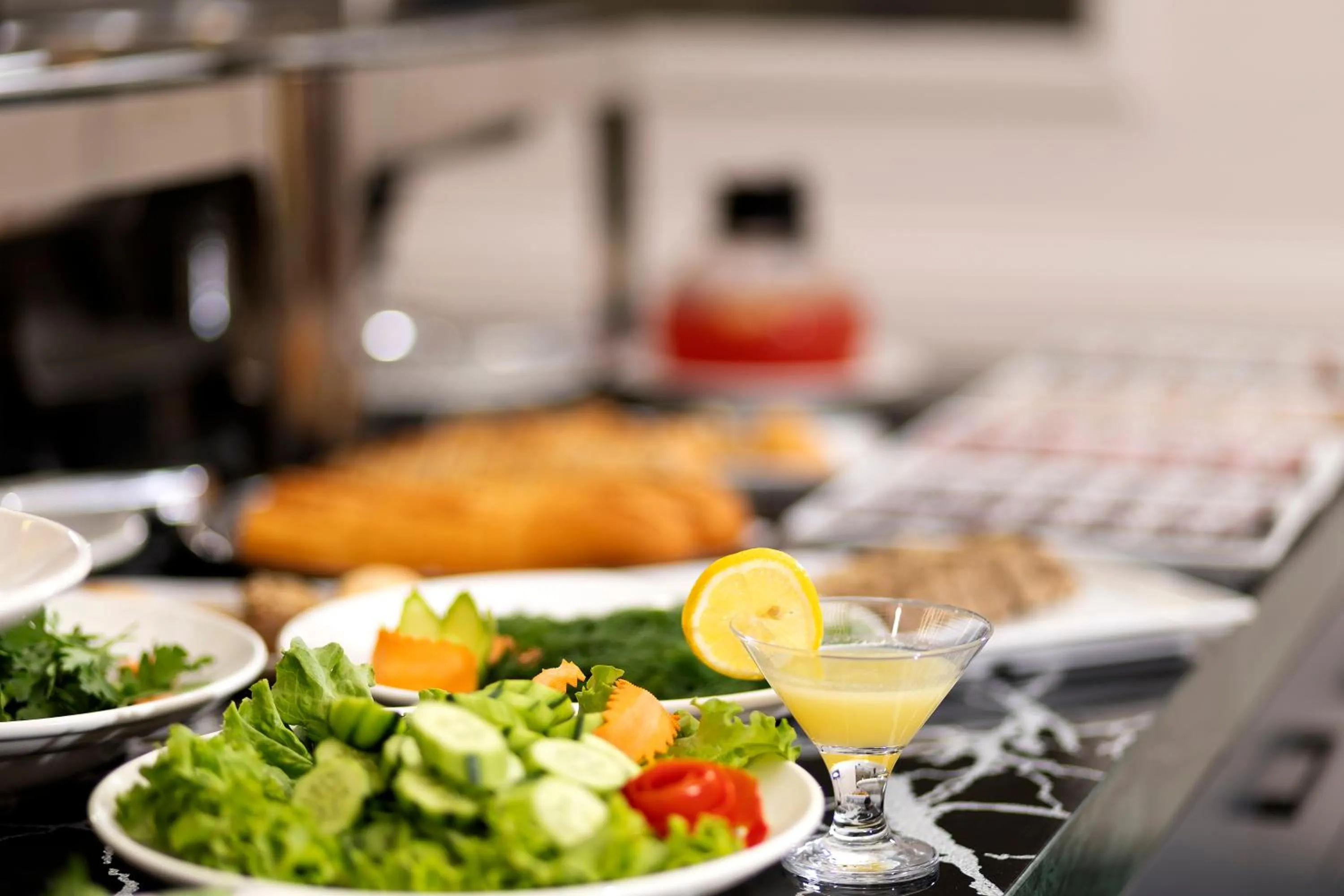 Buffet breakfast in Bulton Hotel Airport