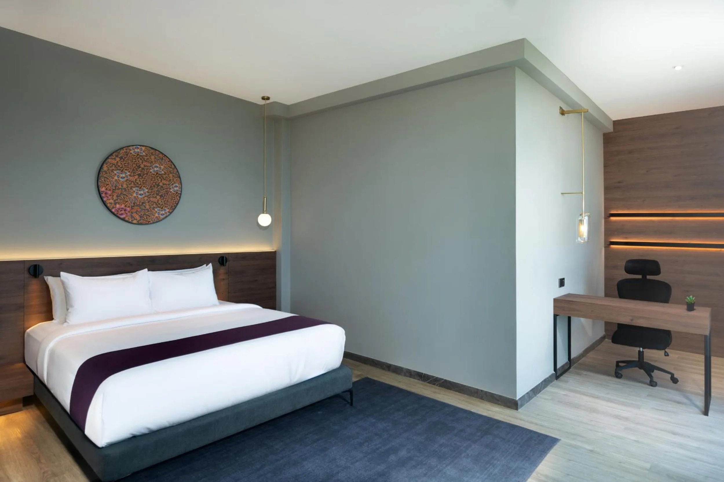 Bedroom, Bed in Quest Hotel Midport Port Dickson