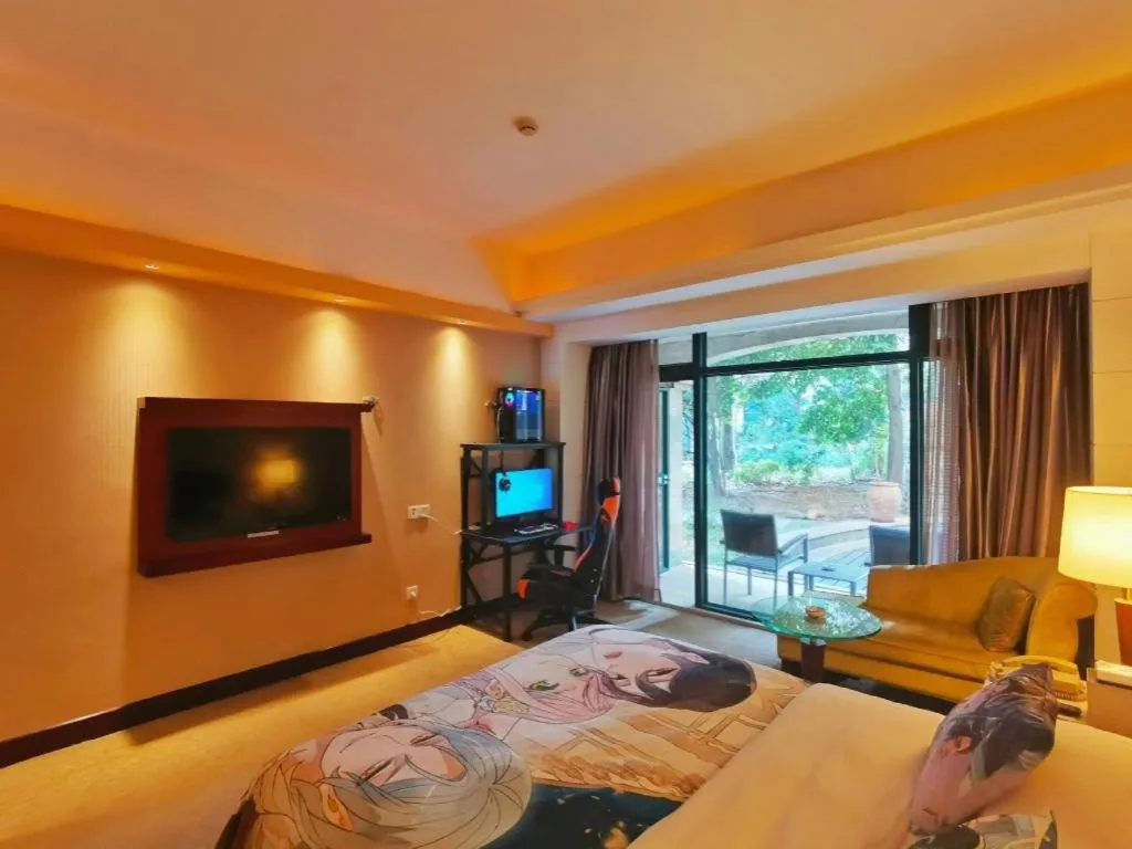 Bed in CP Peninsula Hotel