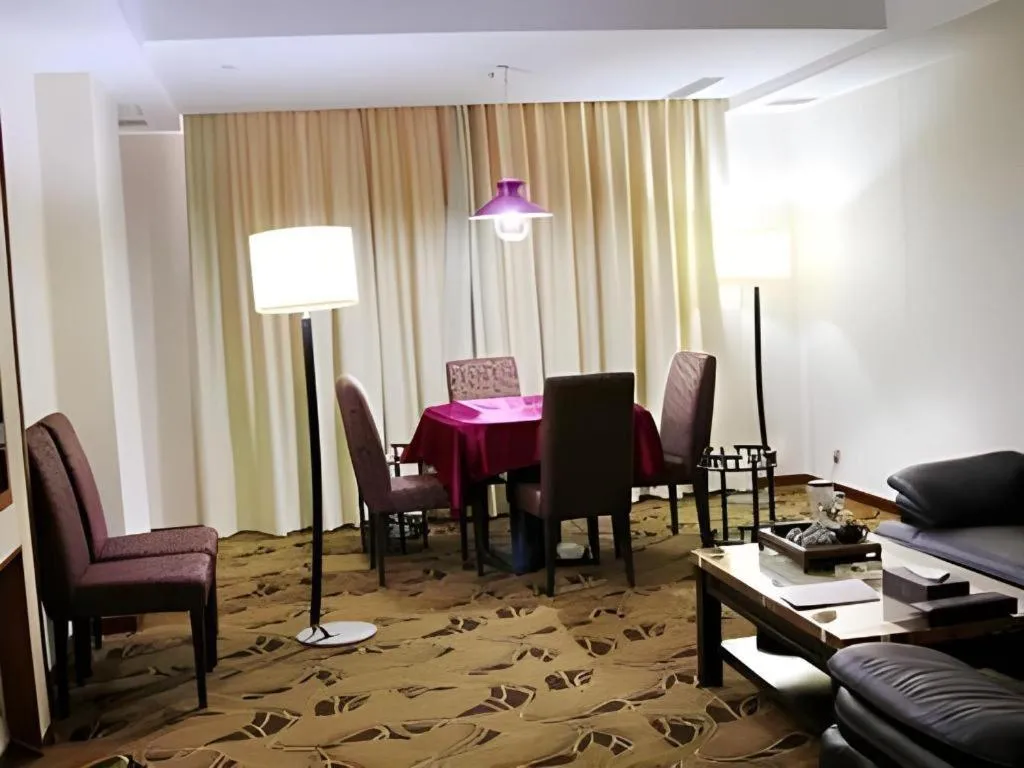 Yihao International Hotel