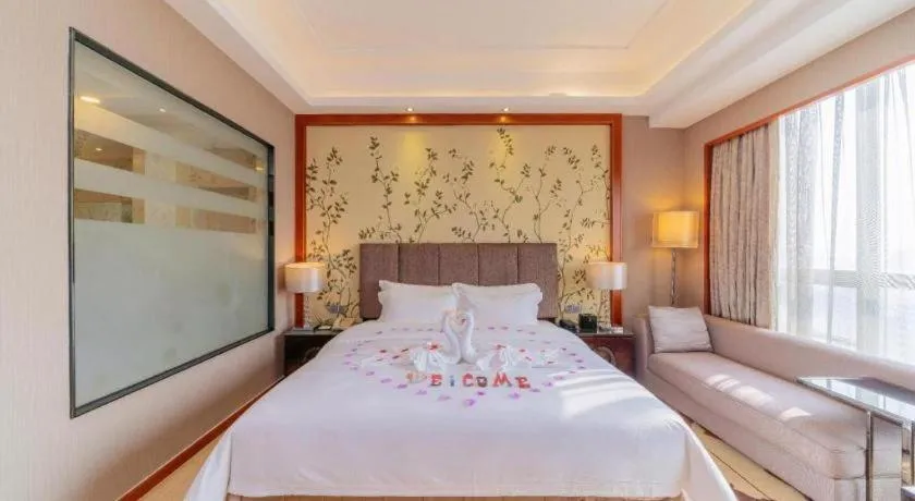 Bed in Yihao International Hotel