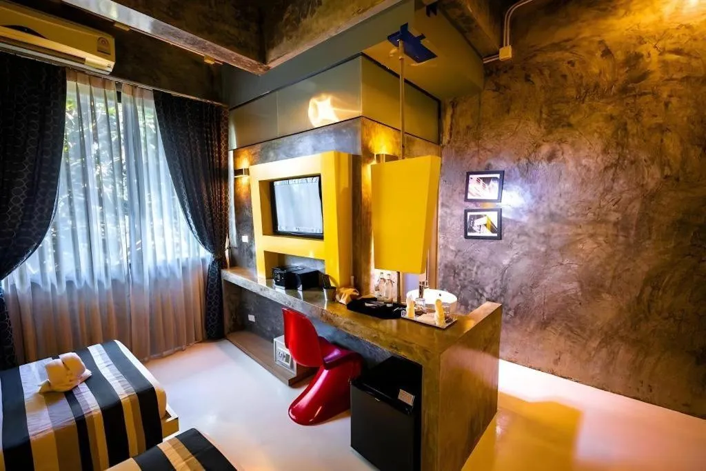 The B Ranong Trend Hotel