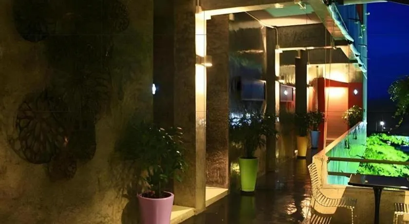 The B Ranong Trend Hotel