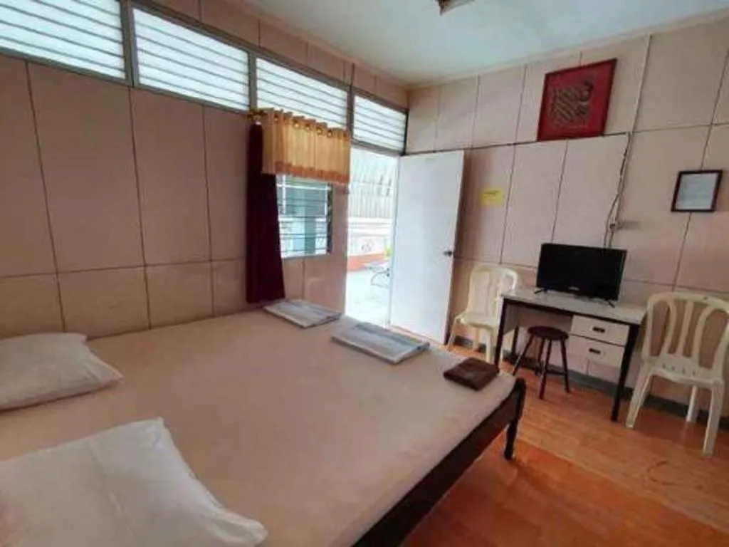 Bed in Hotel Sinar Khatulistiwa