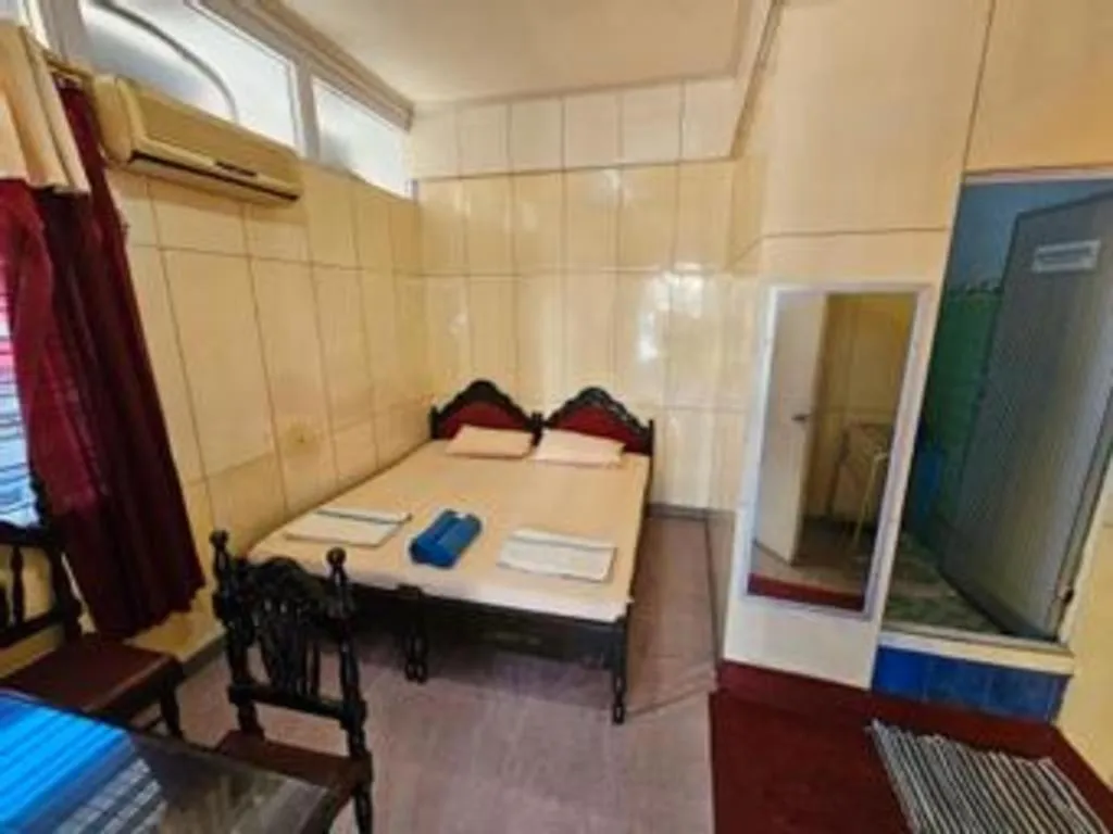 Bed in Hotel Sinar Khatulistiwa