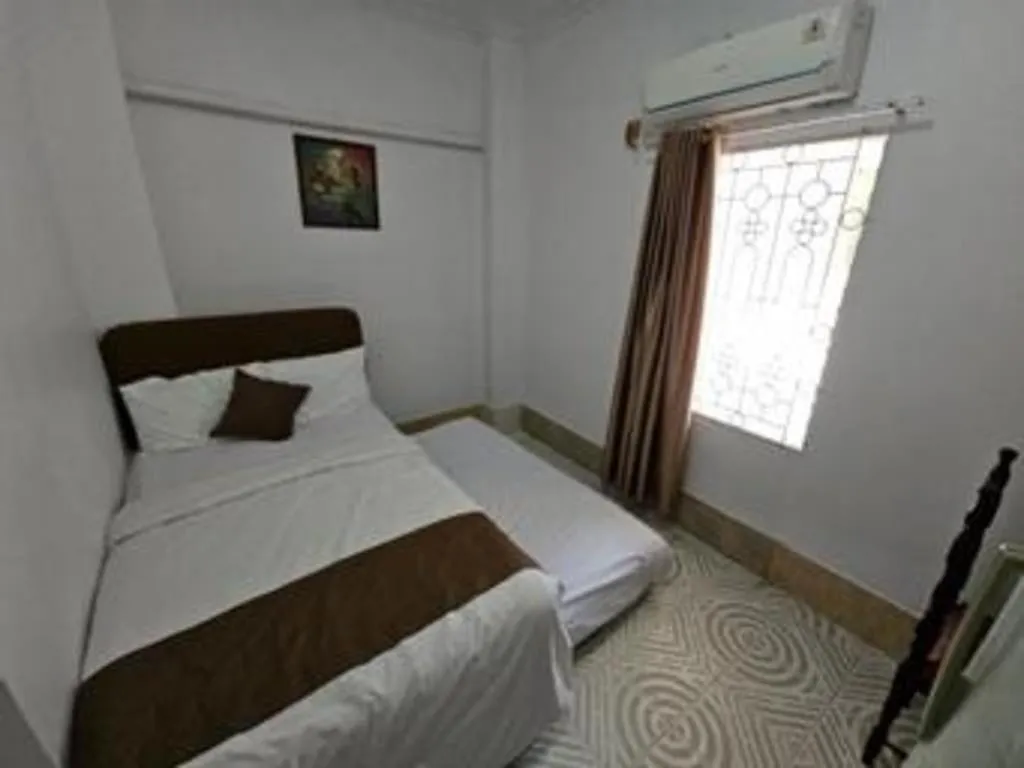 Bed in Hotel Sinar Khatulistiwa