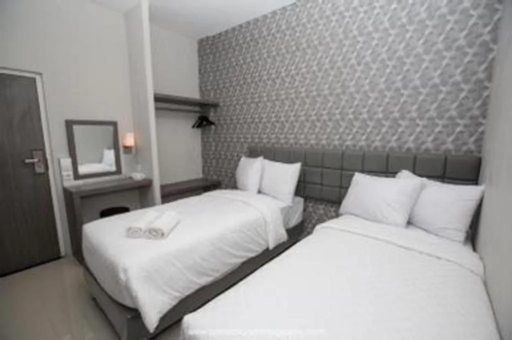 Bed in Smart Budget Hotel