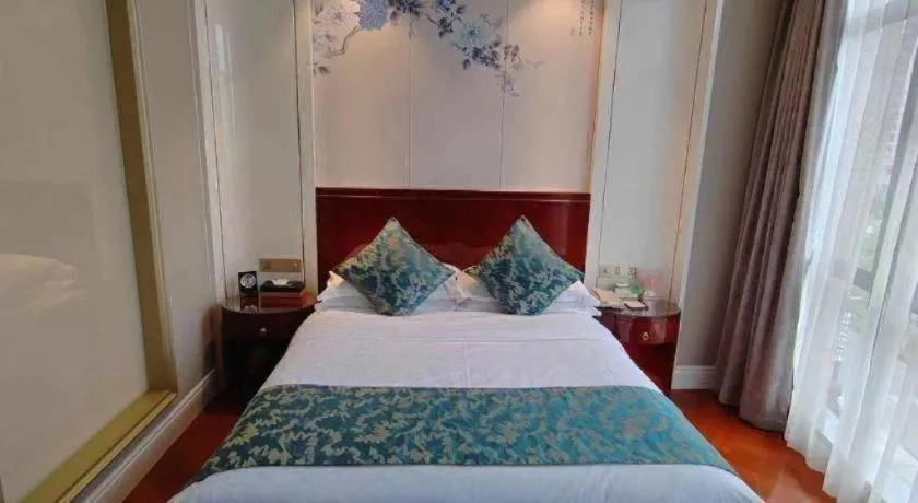 Bed in GreenTree Eastern Yancheng Binhai County Aobaolia Beichen Hotel