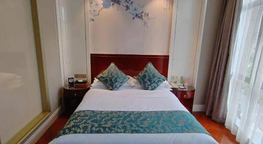 Bed in GreenTree Eastern Yancheng Binhai County Aobaolia Beichen Hotel