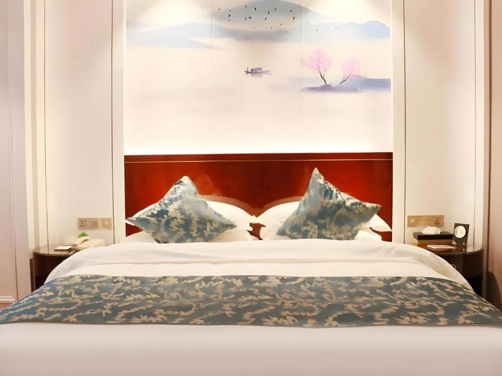 Bed in GreenTree Eastern Yancheng Binhai County Aobaolia Beichen Hotel