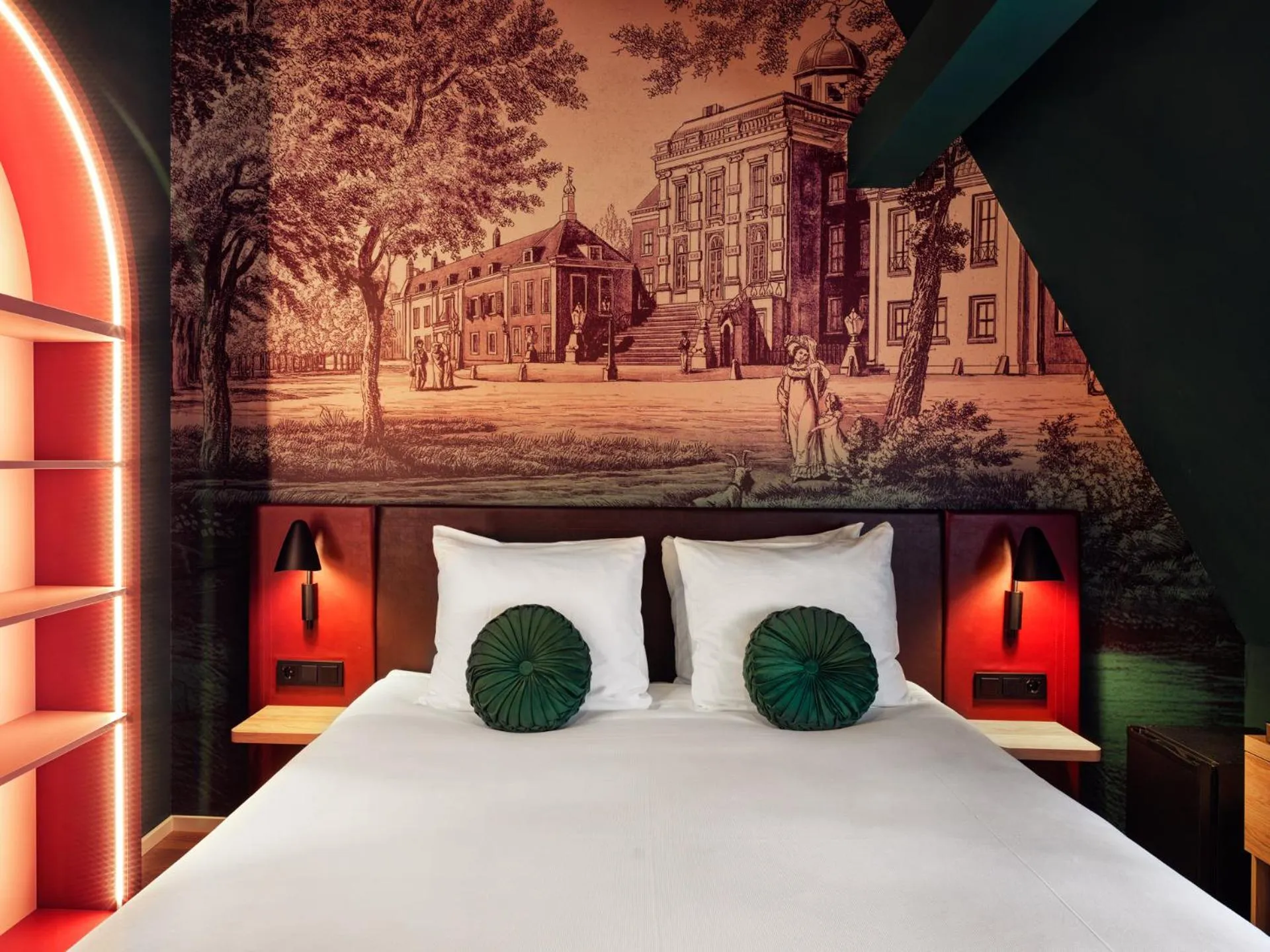 Bedroom, Bed in The Ald Hotel