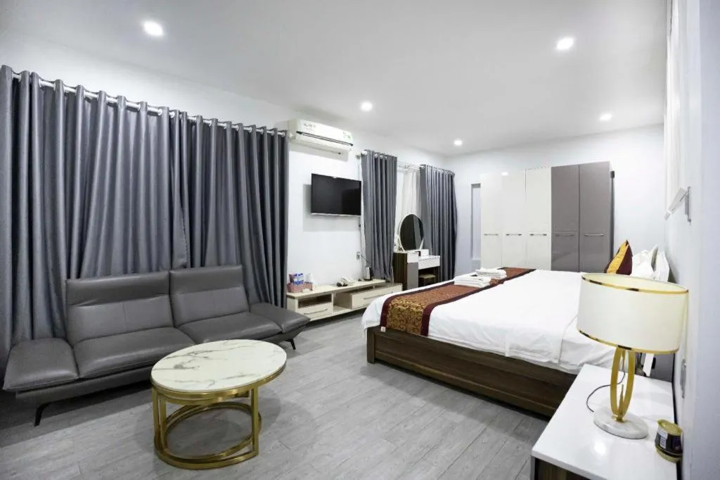 Bed in Hoang Mai Hotel