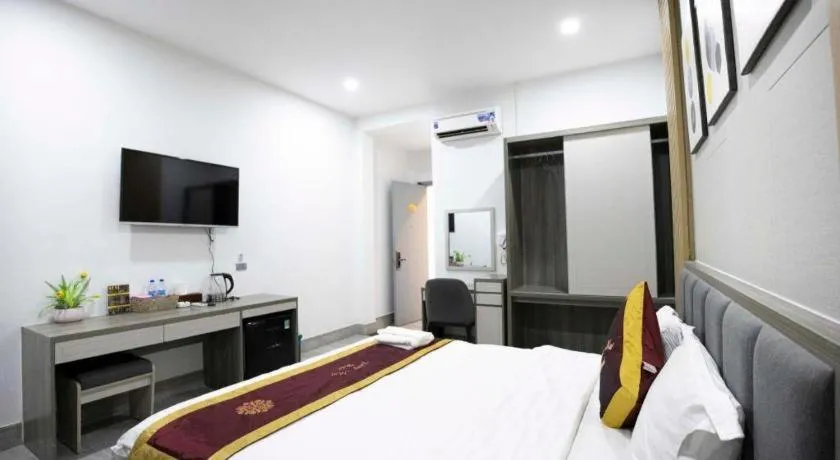 Bed in Hoang Mai Hotel