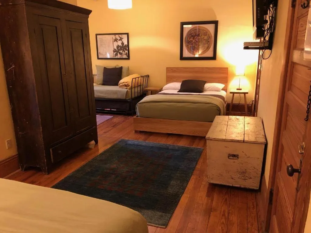 Bed in Hotel Frederick