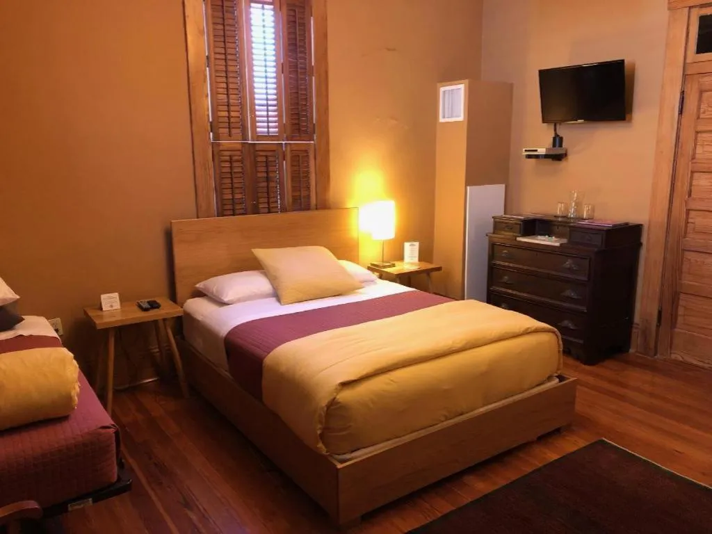 Bed in Hotel Frederick