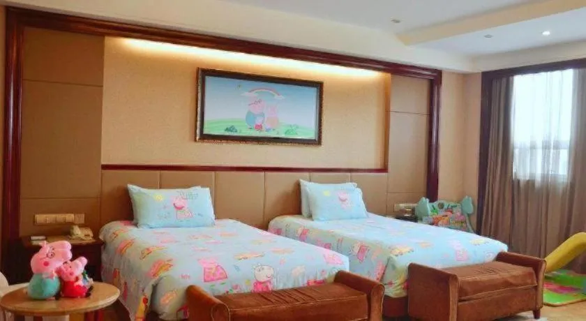 Bed in Chutian Guangdong International Hotel