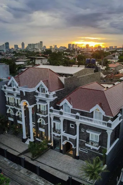 S&F Residence Kemang Jakarta