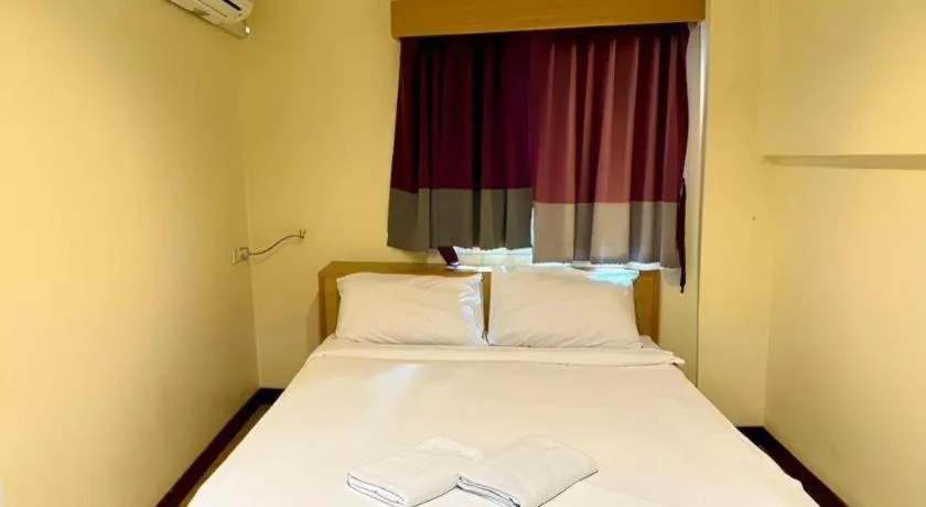 Bed in A7 Hotel Pattaya