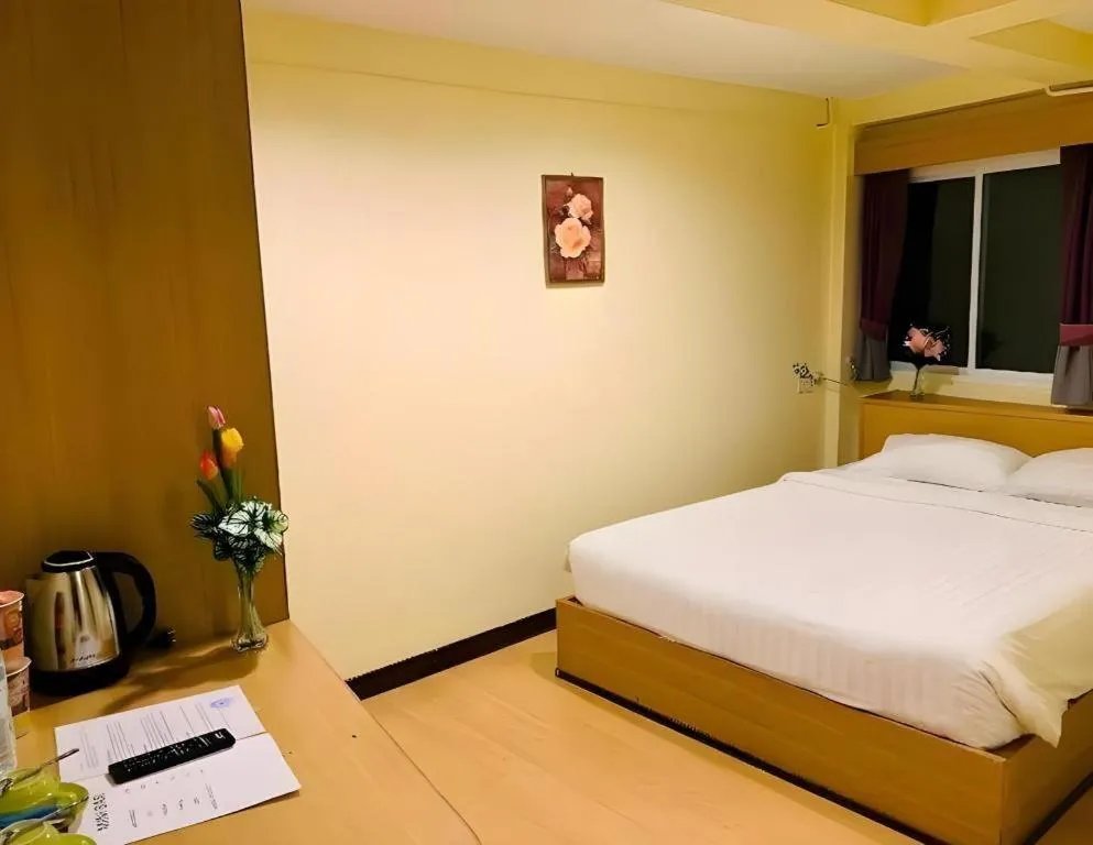 Bed in A7 Hotel Pattaya