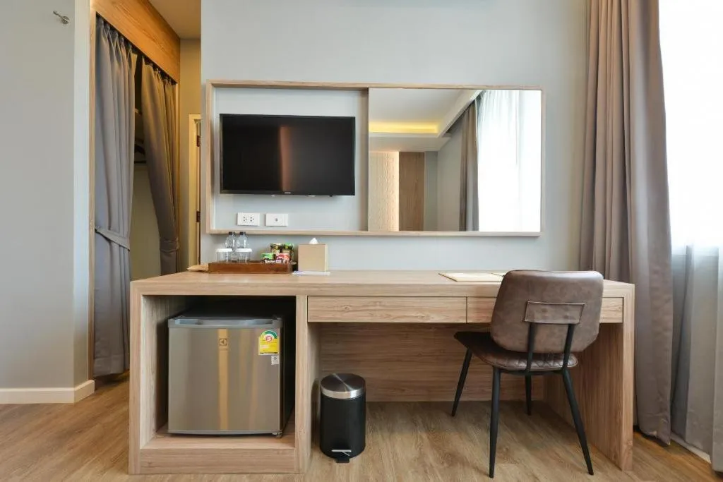 Amphawa Riverfront Hotel