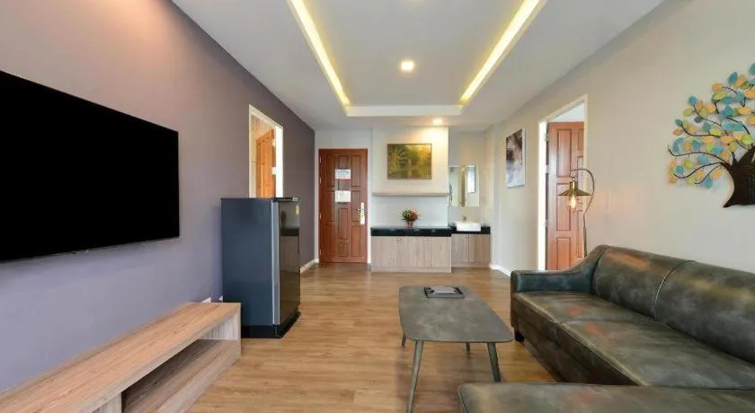 Amphawa Riverfront Hotel