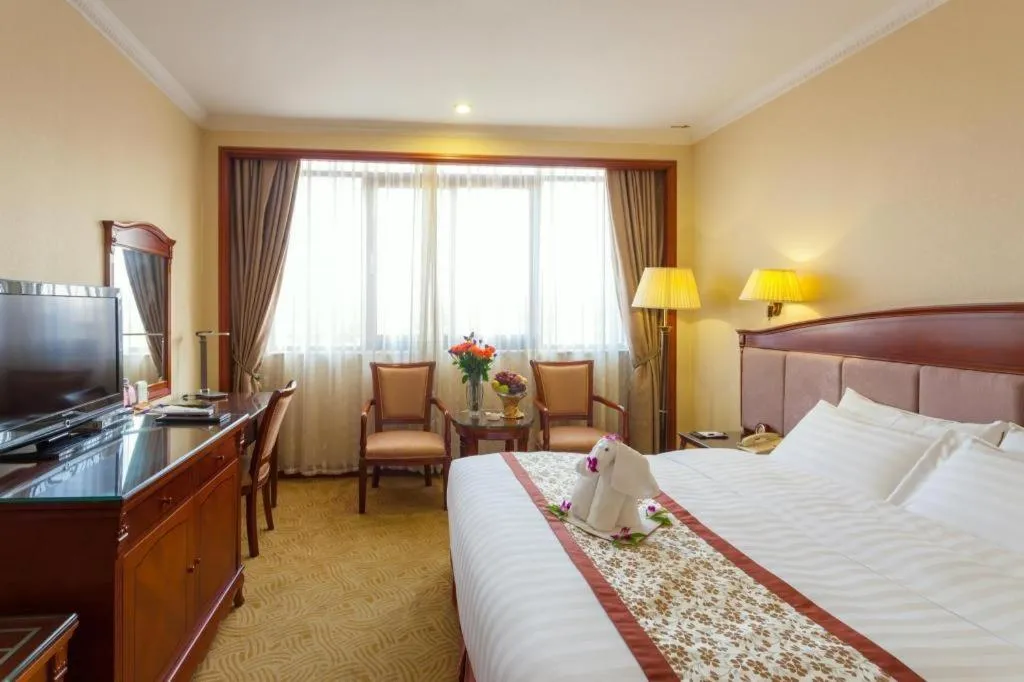 Bed in Quanzhou Hotel