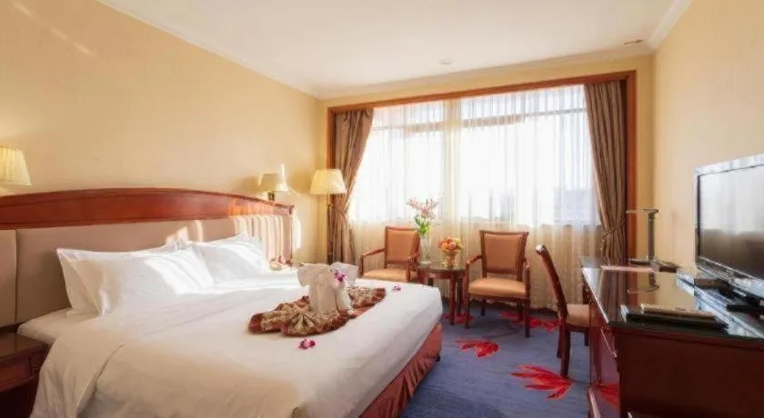 Bed in Quanzhou Hotel