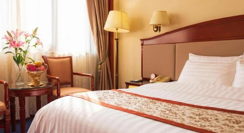 Bed in Quanzhou Hotel