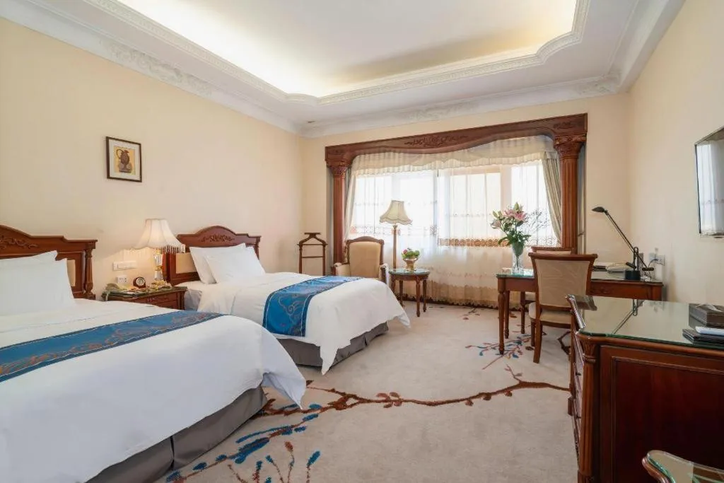 Bed in Quanzhou Hotel