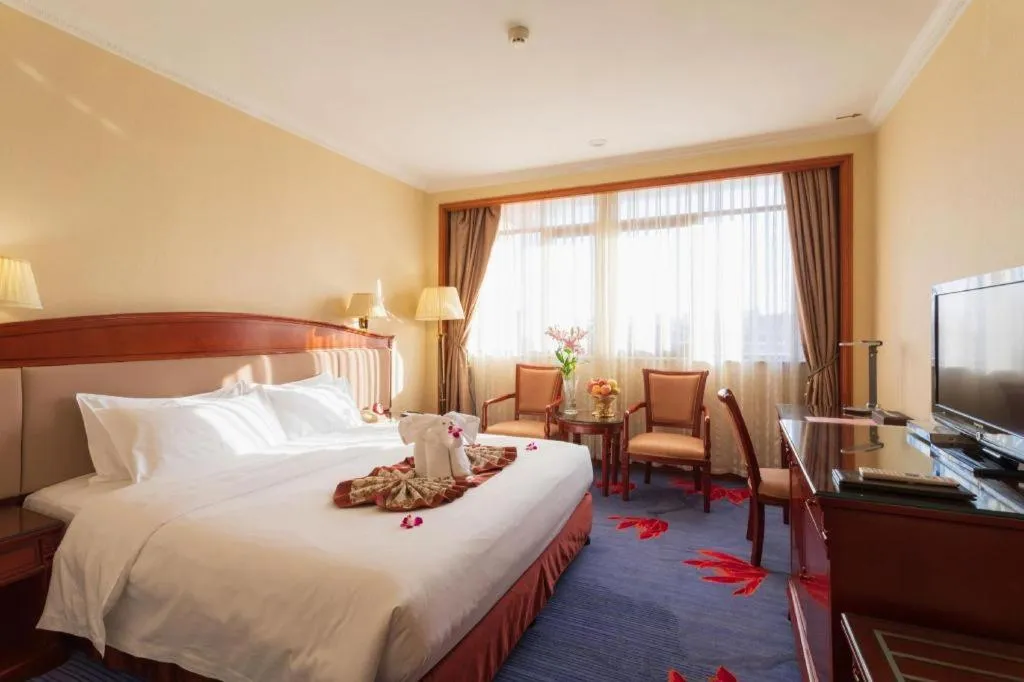 Bed in Quanzhou Hotel