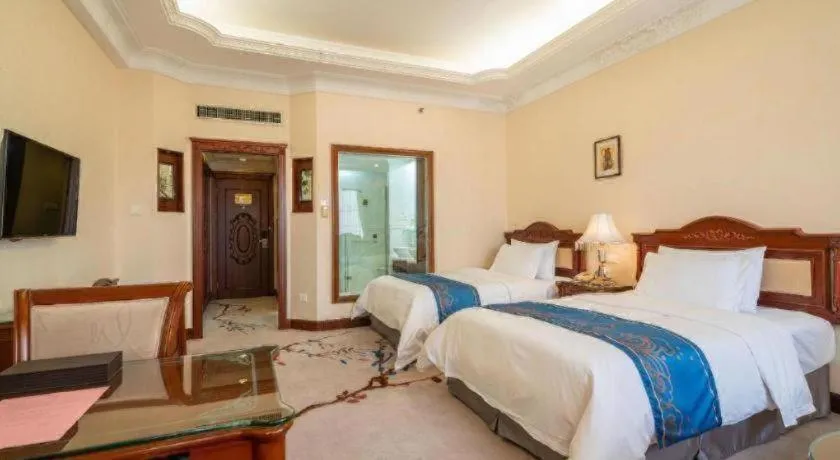 Bed in Quanzhou Hotel