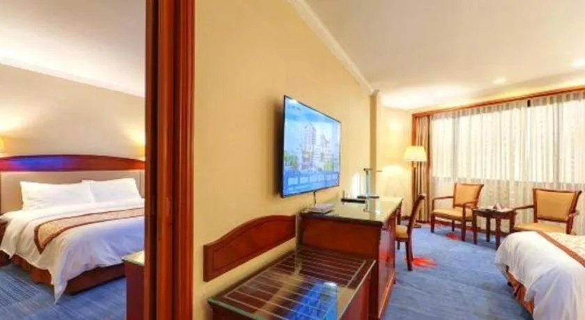 Bed in Quanzhou Hotel