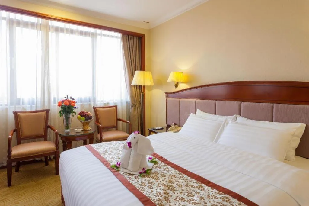 Bed in Quanzhou Hotel