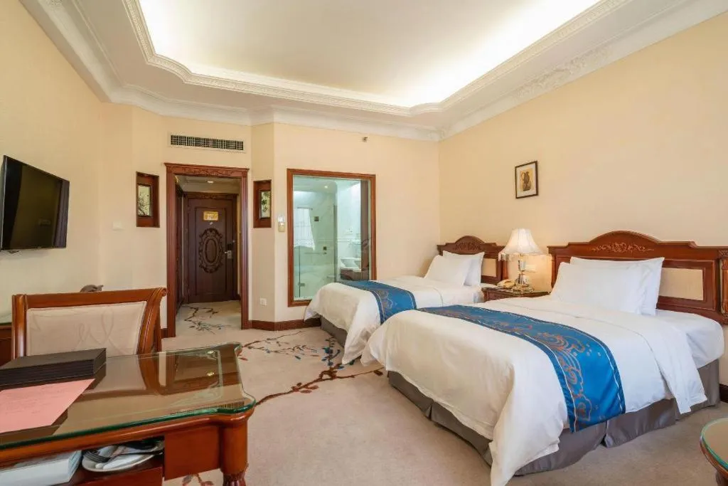 Bed in Quanzhou Hotel