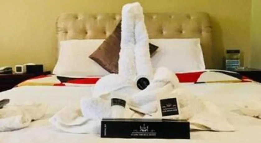 Bed in Clark Imperial Hotel