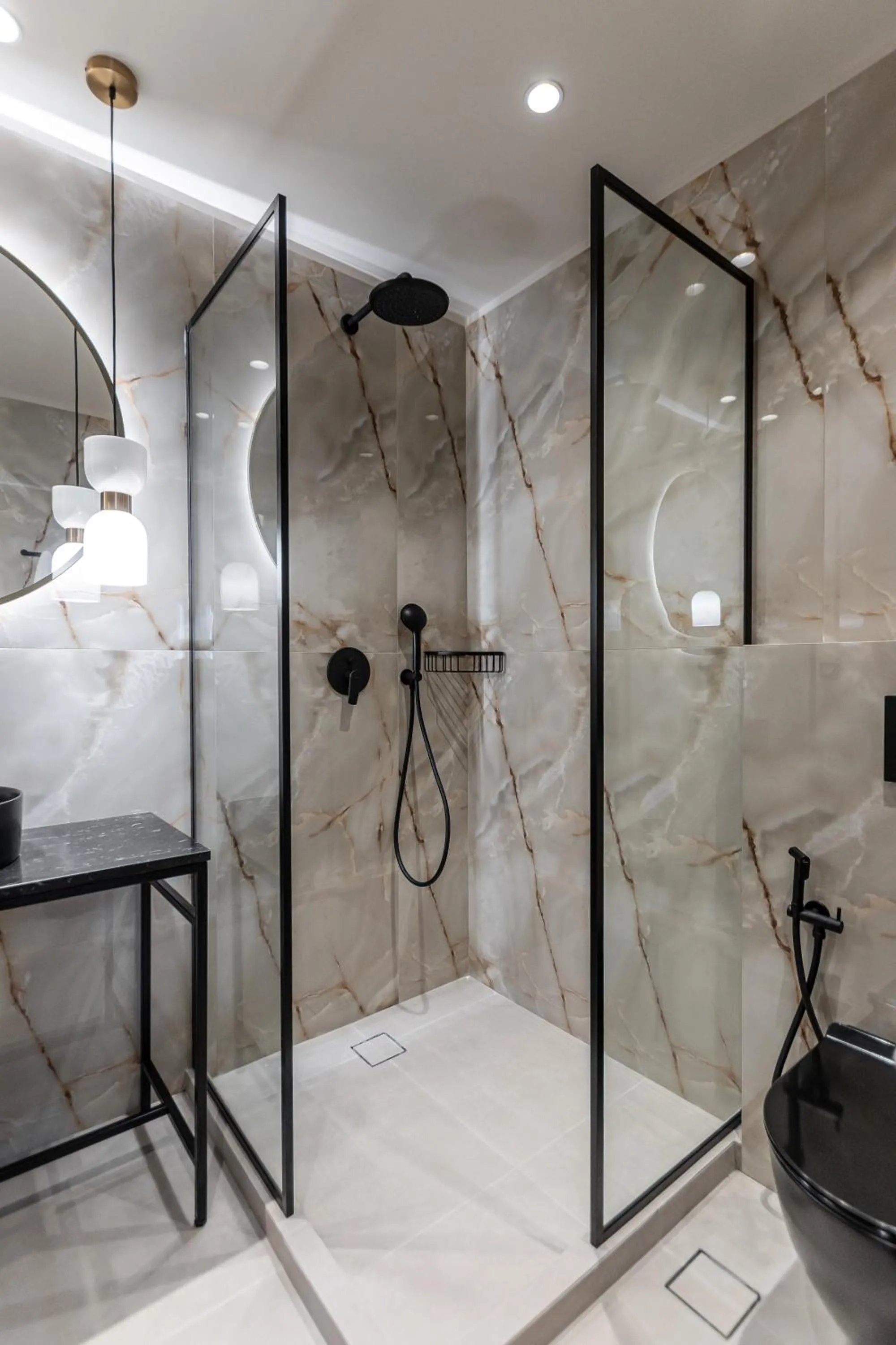 Shower in Lithia Exclusive Villas