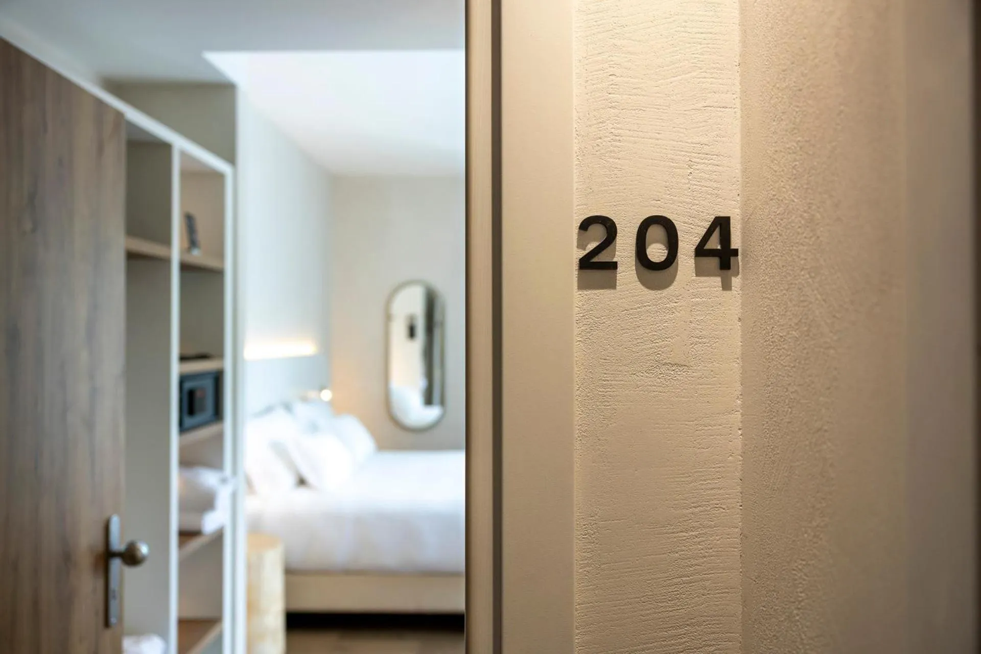 Bedroom, Bed in Hi Hotels Sirmione - Lakeview Pool