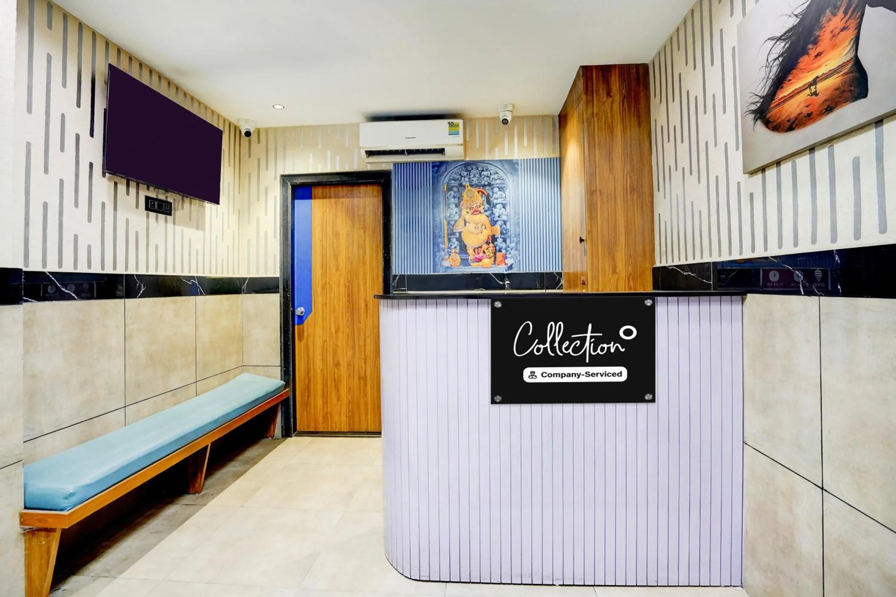 Lobby or reception in Collection O Kosad Railway Station Formerly Hotel Royal Orbits